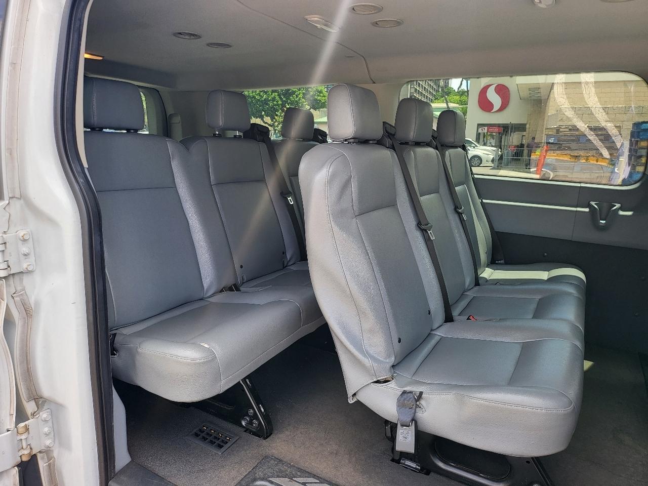 Ford Transit Passenger Wagon T-150 130" Low Roof XLT Swing-Out RH Dr 2018