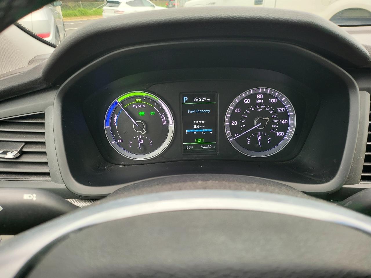Hyundai Sonata photo 11
