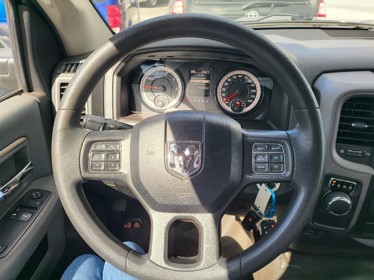 RAM 1500 Tradesman 4x2 Reg Cab 8' Box 2018