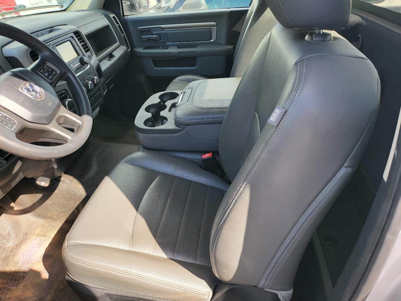 RAM 1500 Tradesman 4x2 Reg Cab 8' Box 2018