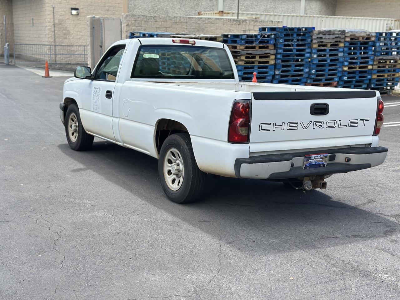 Chevrolet Silverado 1500 Classic 2WD Reg Cab 133.0" Work Truck 2007