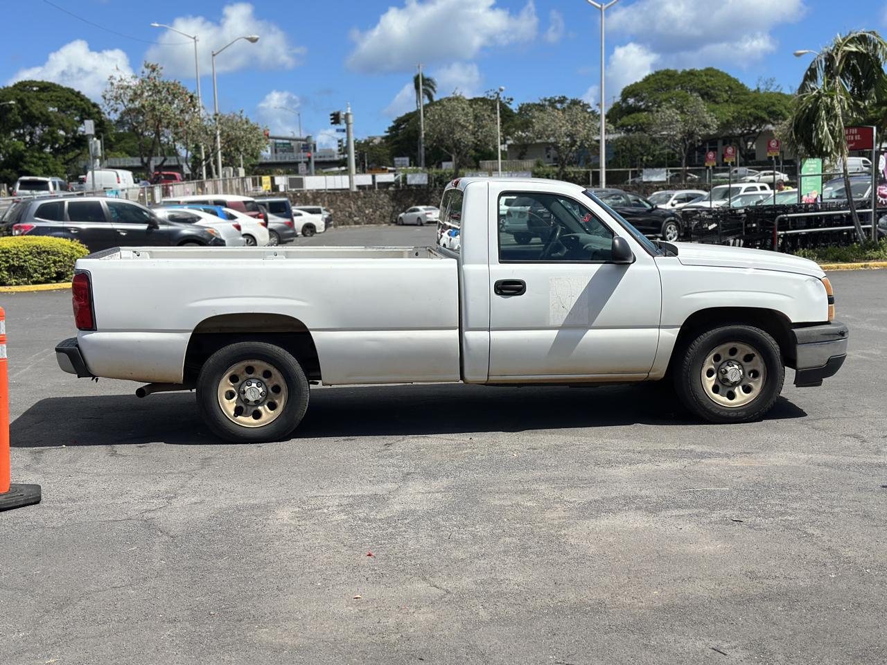Chevrolet Silverado 1500 Classic 2WD Reg Cab 133.0" Work Truck 2007