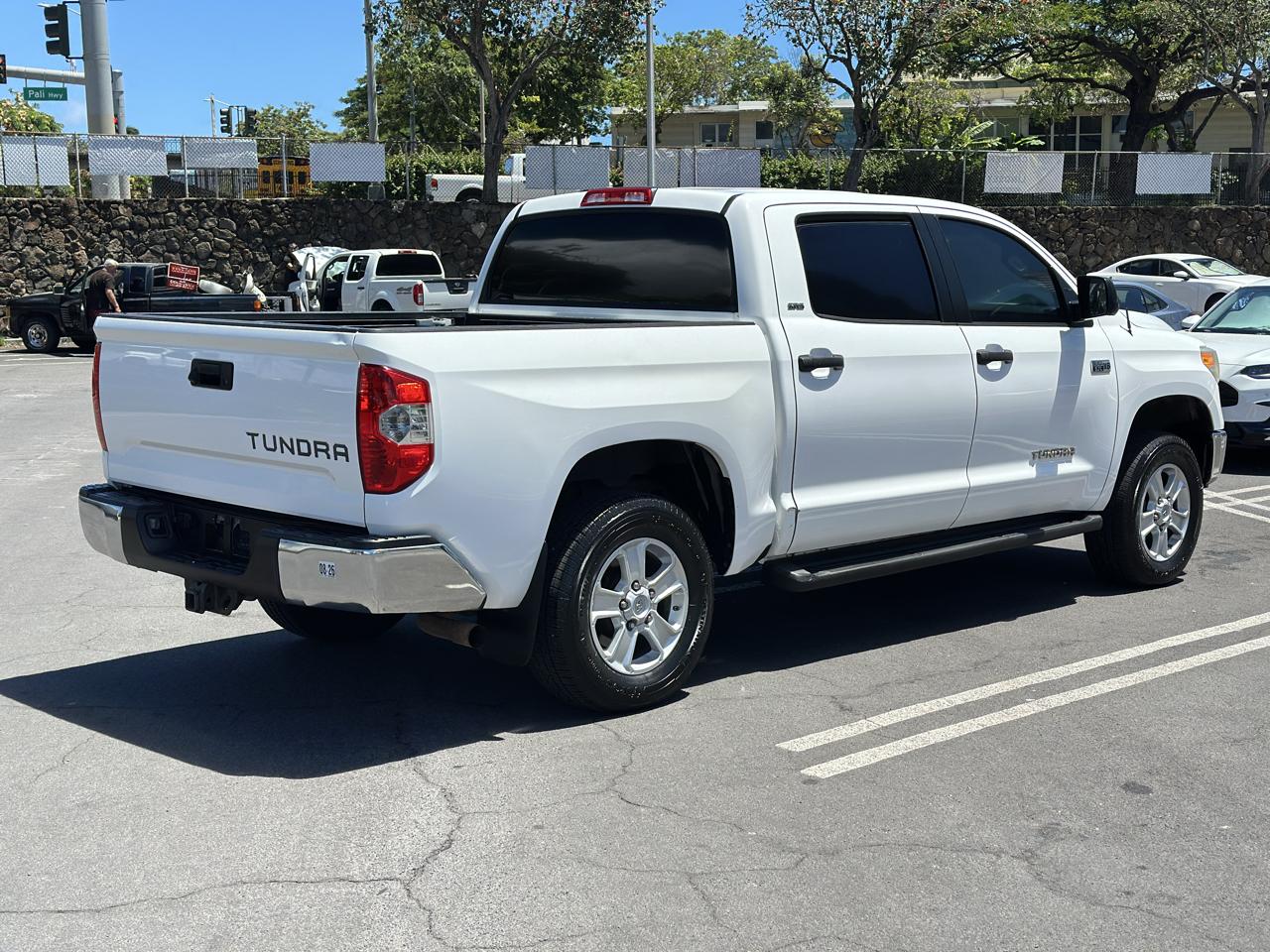 Toyota Tundra photo 7