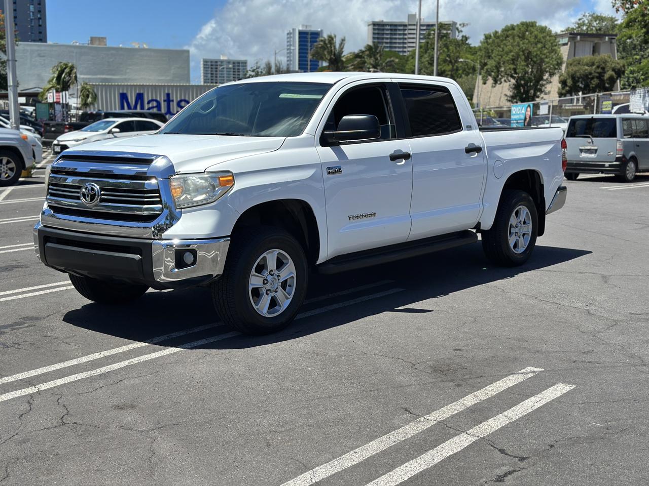 Toyota Tundra photo 5