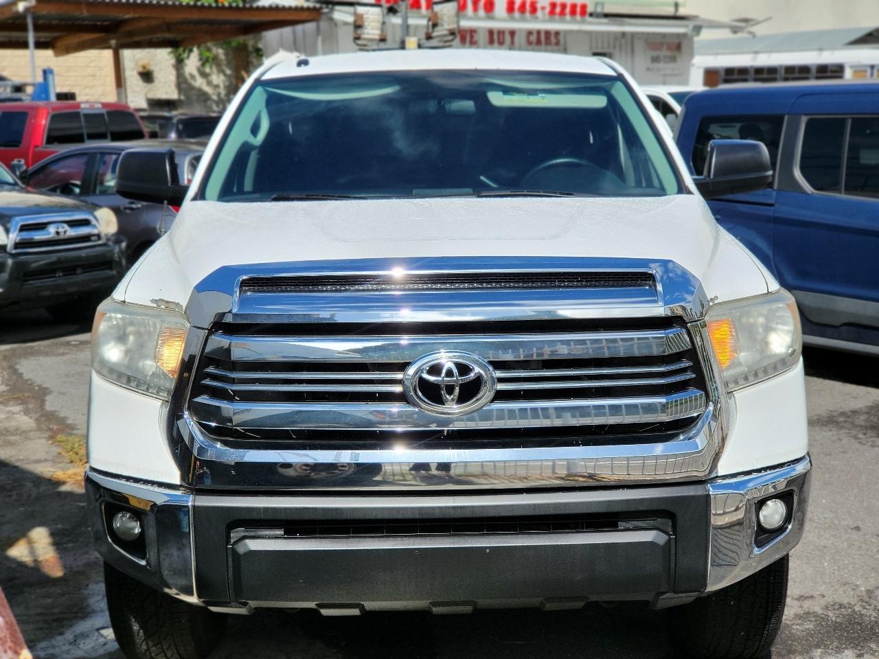 Toyota Tundra photo 4