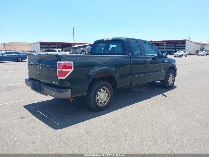 Ford F-150 photo 2