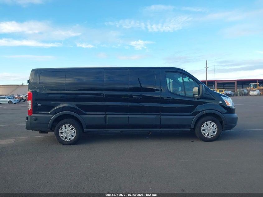 Ford Transit photo 5