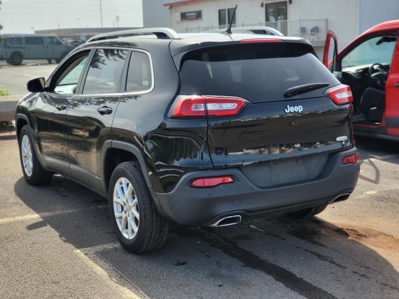 Jeep Cherokee Latitude FWD 2018
