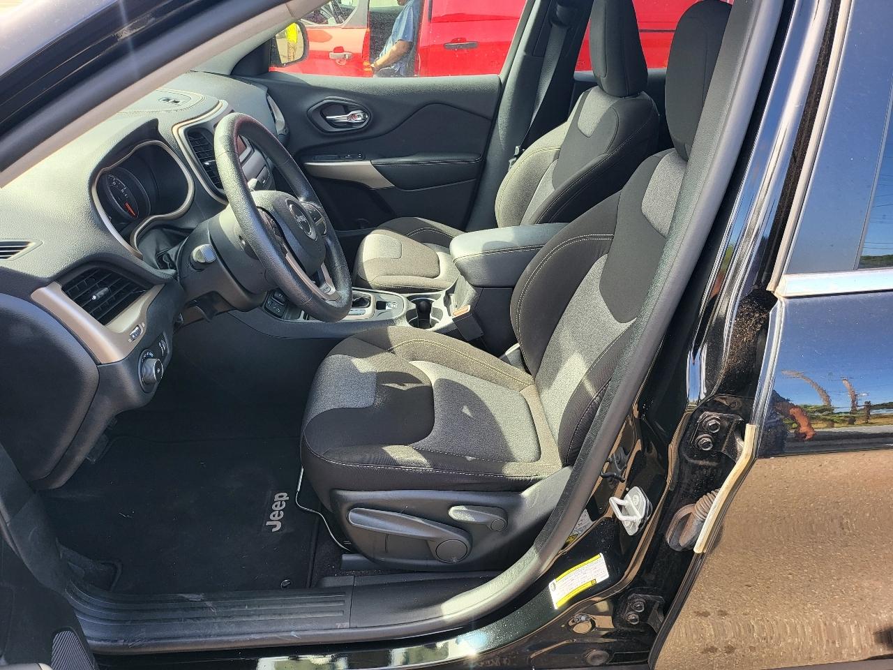 Jeep Cherokee Latitude FWD 2018