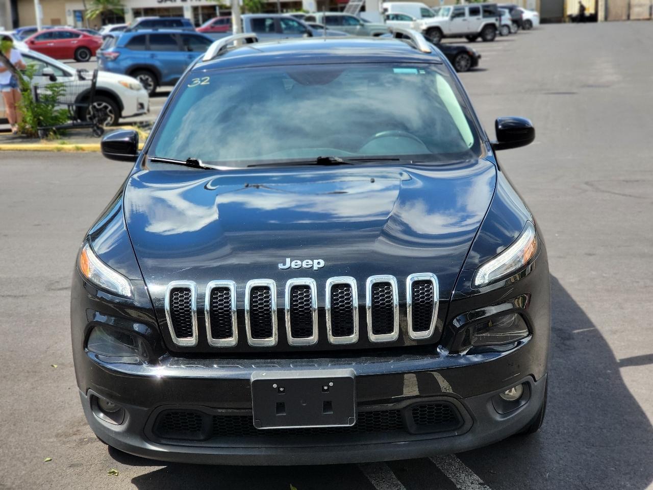 Jeep Cherokee photo 5