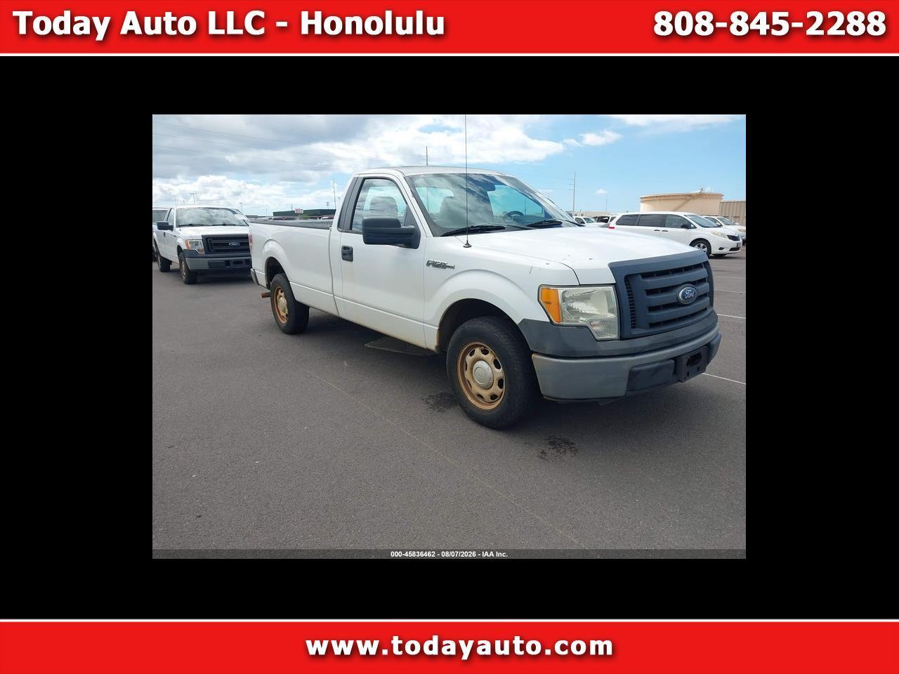 2010 Ford F-150 2WD Reg Cab 145" XLT w/Mid-Box Prep
