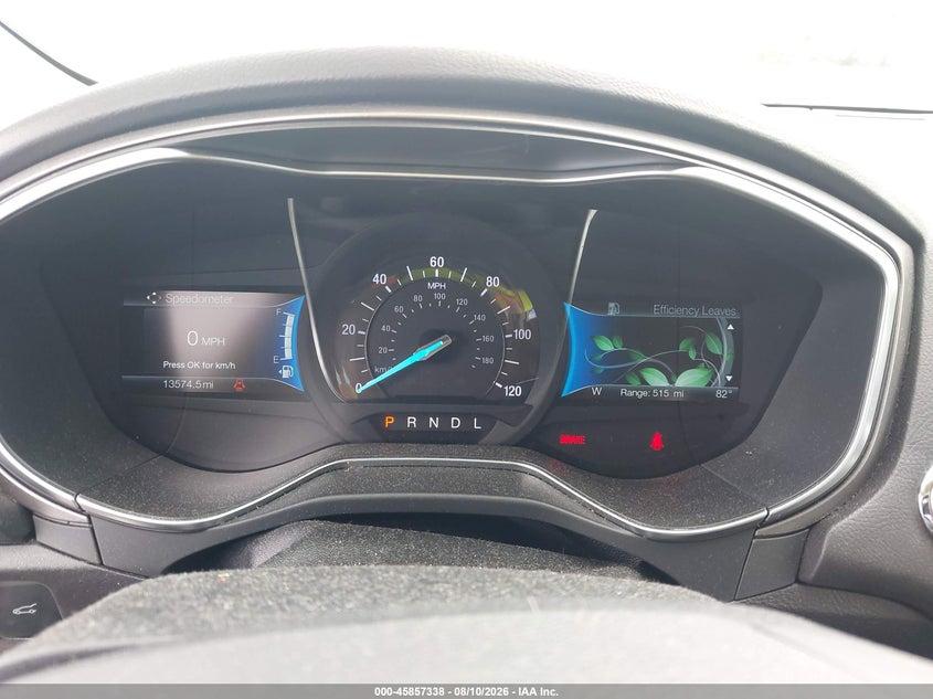 Ford Fusion photo 3