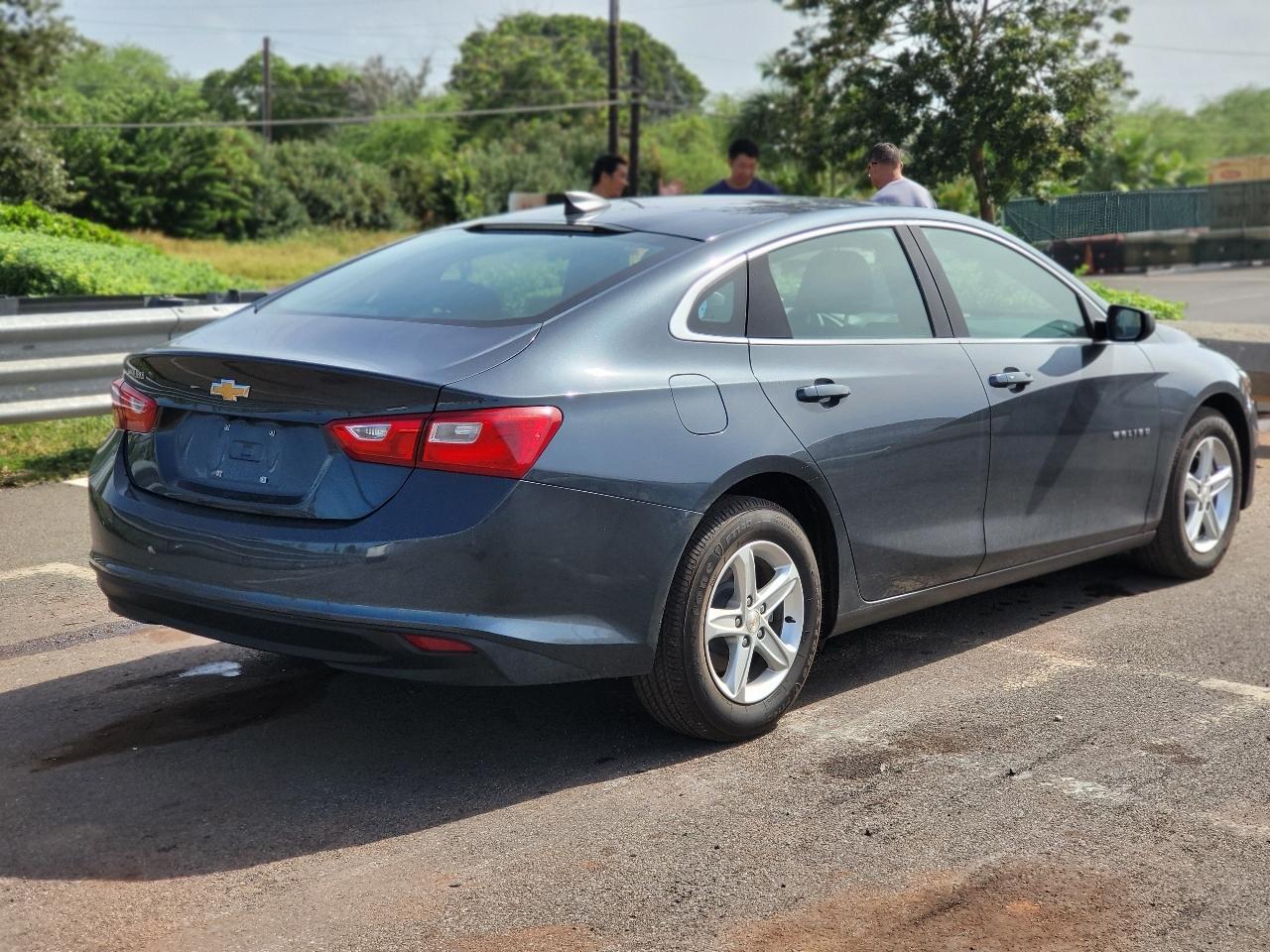 Chevrolet Malibu photo 14