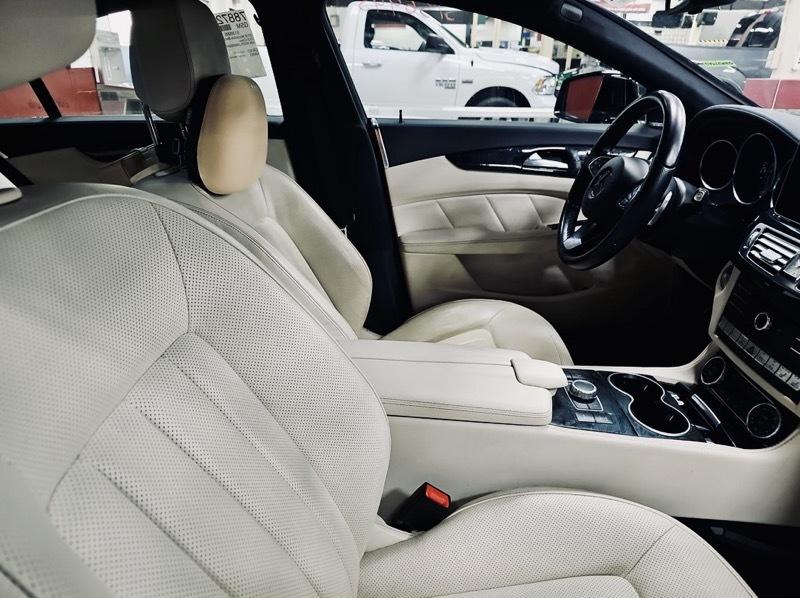 Mercedes-Benz CLS-Class CLS550 4MATIC 2016