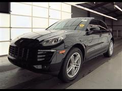 2017 Porsche Macan 