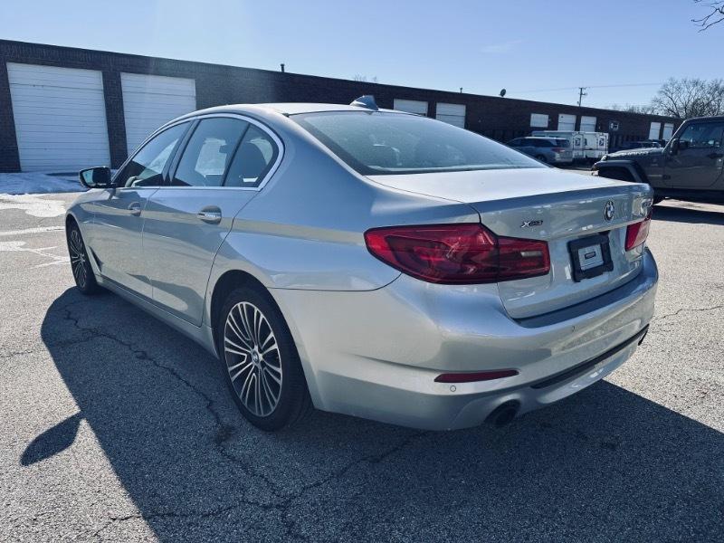 BMW 5-Series 530i xDrive 2018