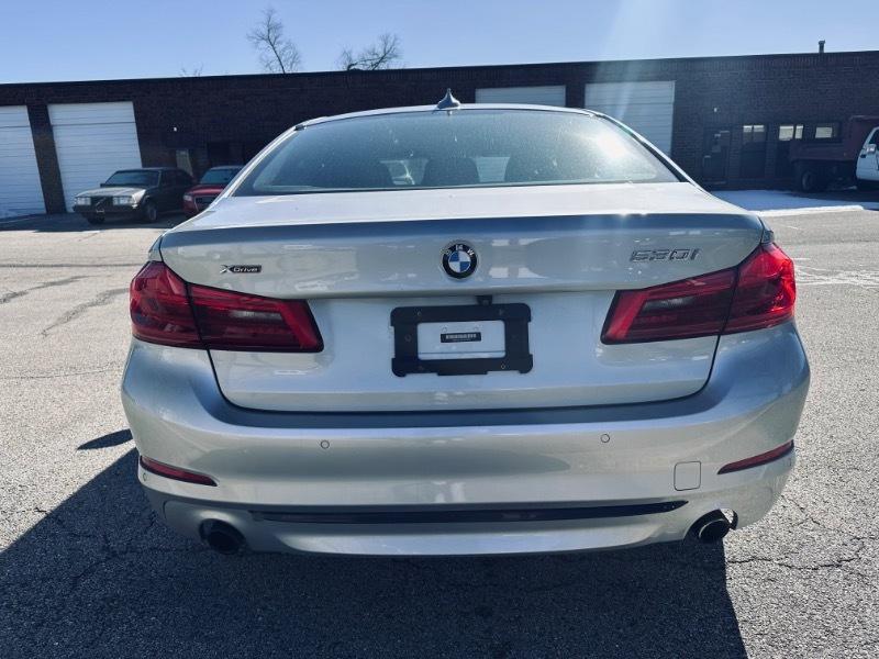BMW 5-Series 530i xDrive 2018