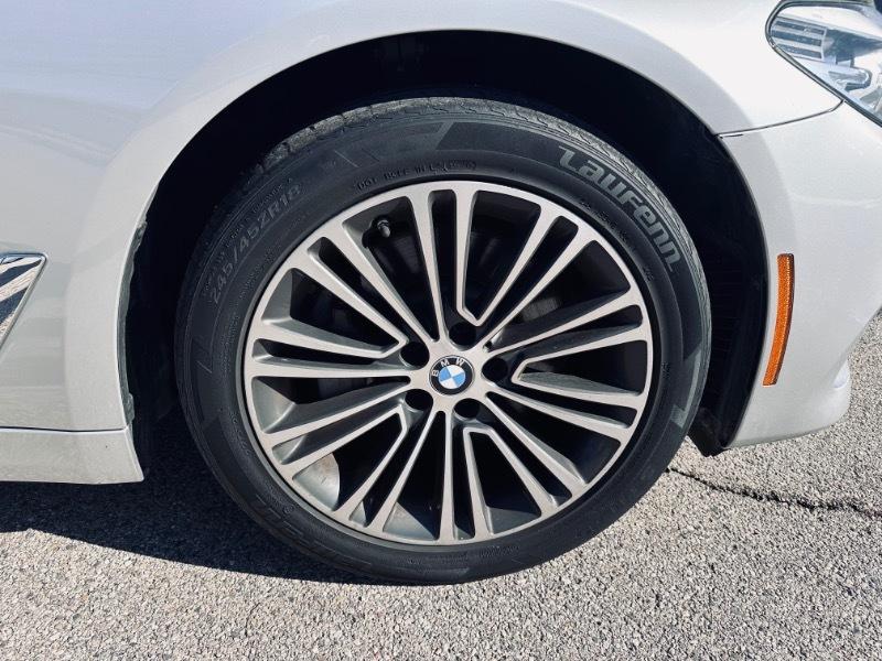 BMW 5-Series 530i xDrive 2018