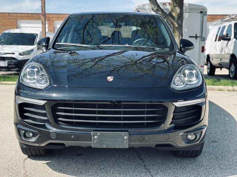 Porsche Cayenne Base 2016