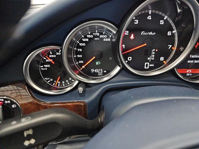 Porsche Panamera Turbo 2010
