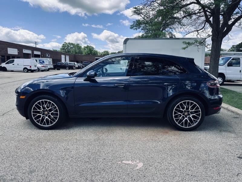 Porsche Macan  2018