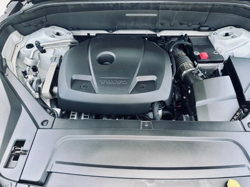 Volvo XC90 T6 Momentum AWD 2018