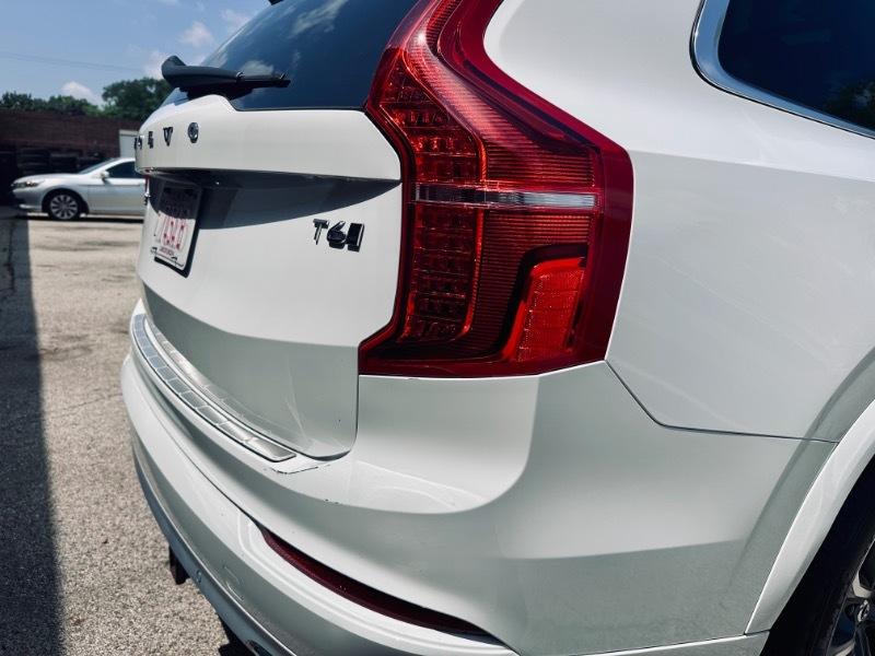 Volvo XC90 T6 Momentum AWD 2018