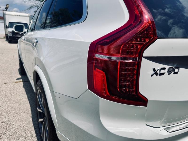 Volvo XC90 T6 Momentum AWD 2018