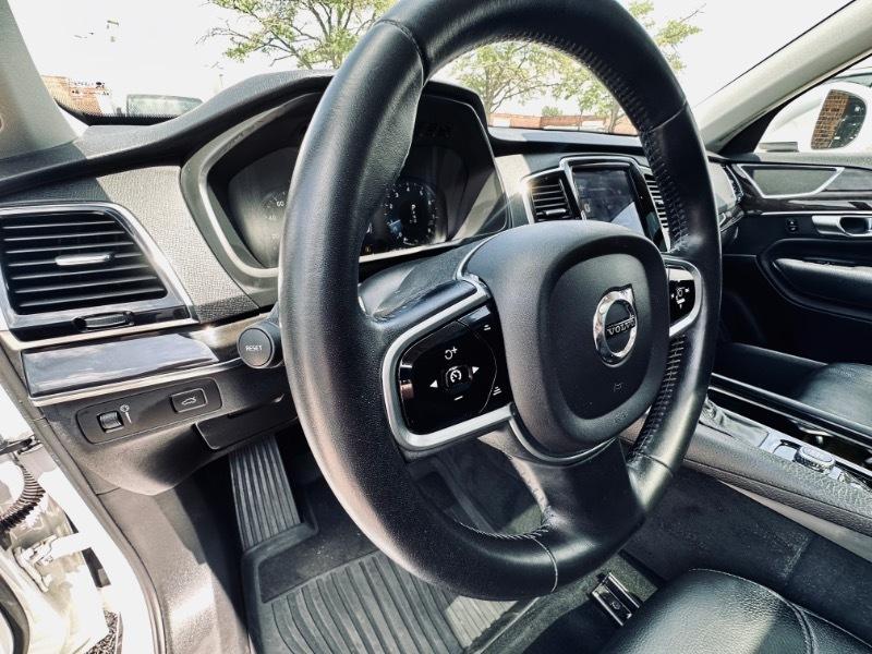 Volvo XC90 T6 Momentum AWD 2018