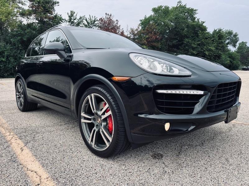 Porsche Cayenne Turbo 2011