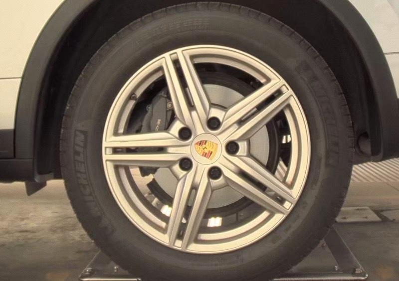 Porsche Cayenne Base 2016