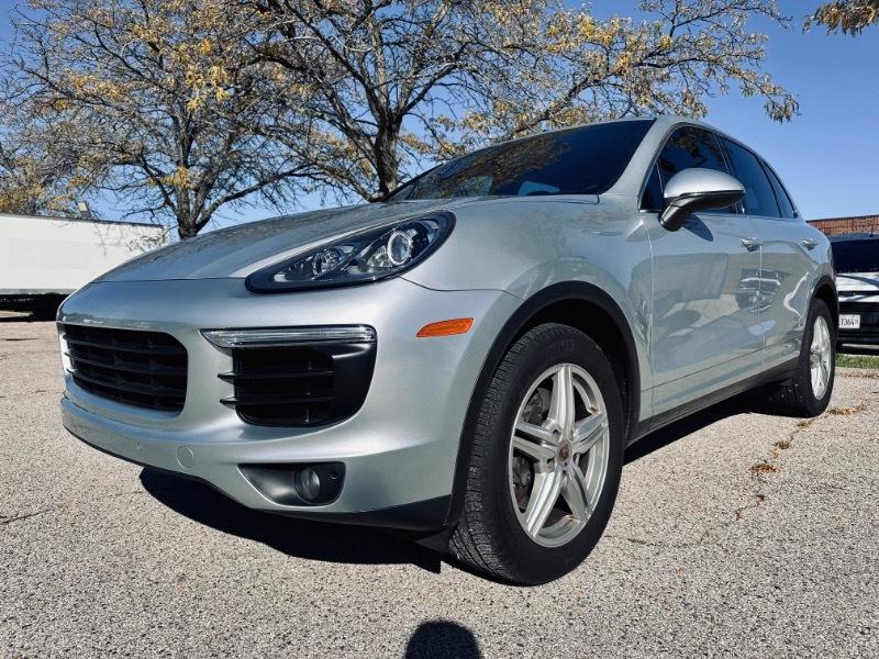 Porsche Cayenne Base 2016