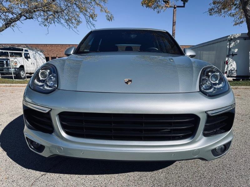 Porsche Cayenne Base 2016