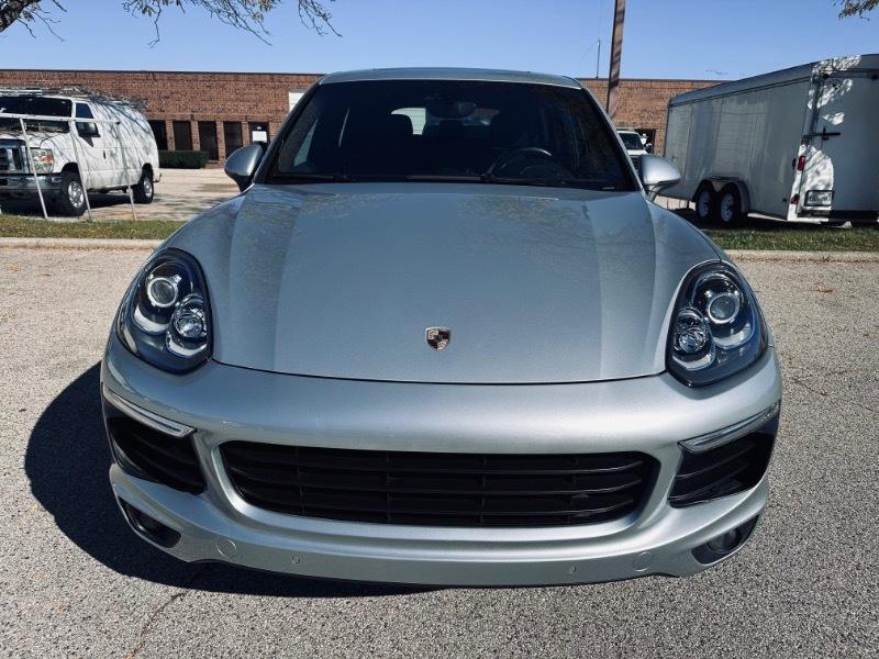Porsche Cayenne Base 2016