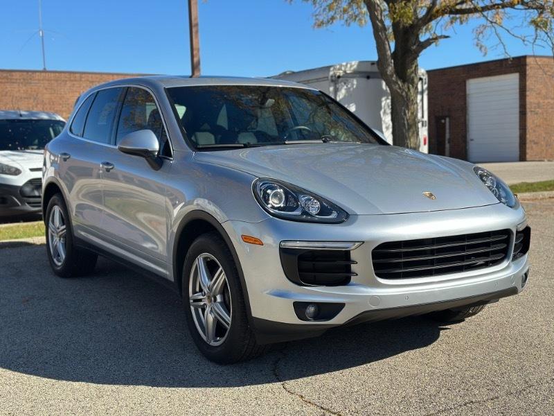 Porsche Cayenne Base 2016