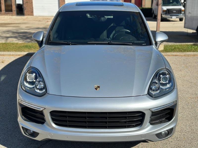 Porsche Cayenne Base 2016