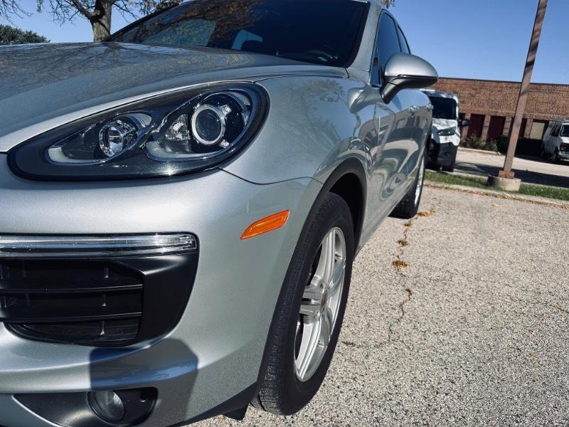 Porsche Cayenne Base 2016