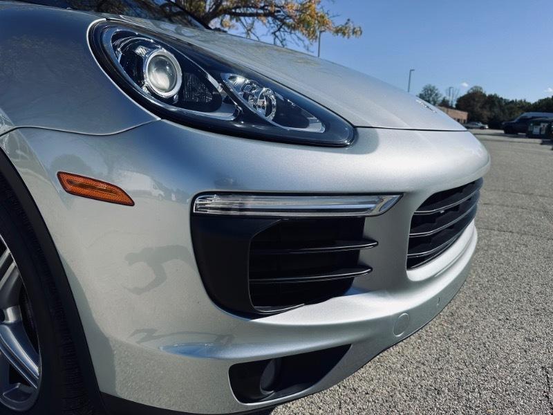 Porsche Cayenne Base 2016