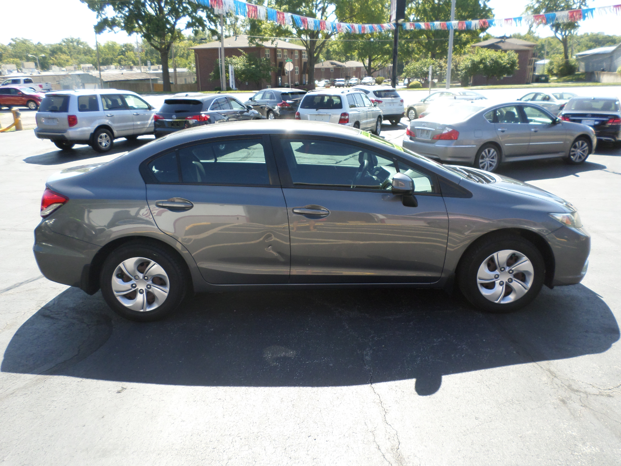 2013 Honda Civic LX photo 2
