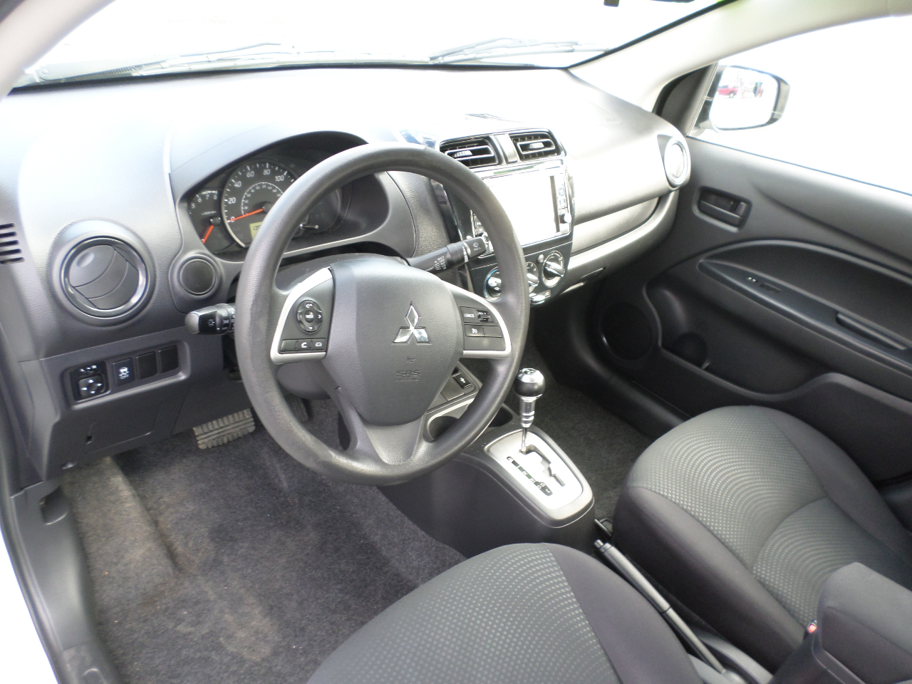 Mitsubishi Mirage G4 ES CVT 2019 Mitsubishi Mirage G4 ES CVT 2019