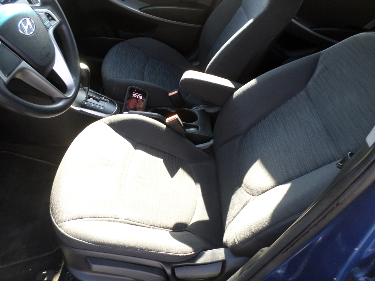 2016 Hyundai Accent GS GLS photo 4