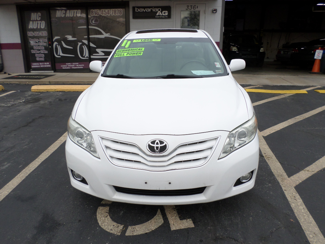 Toyota Camry XLE 2011