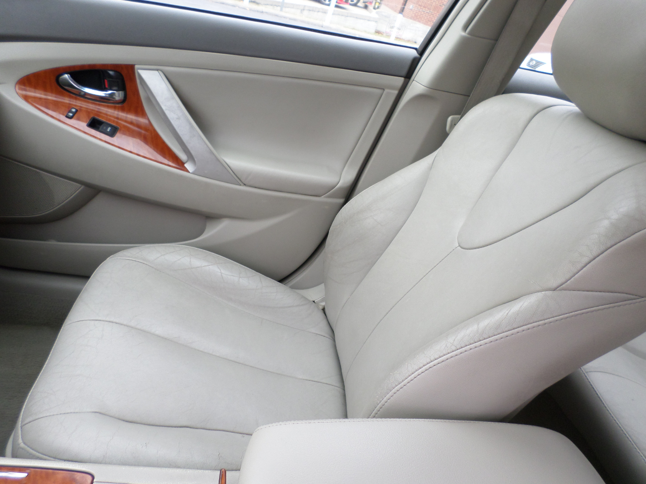 Toyota Camry XLE 2011