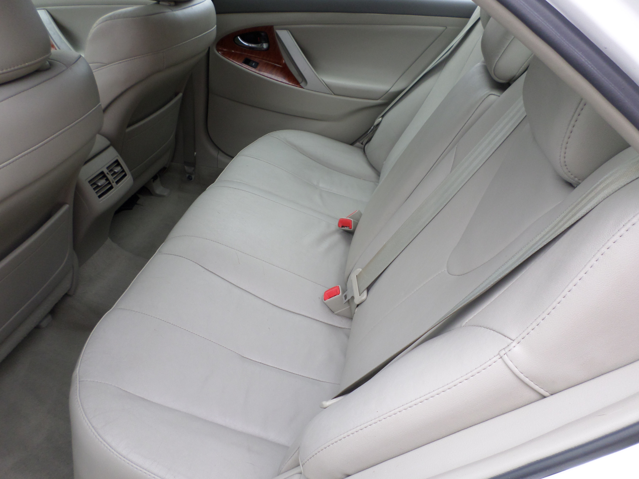 Toyota Camry XLE 2011