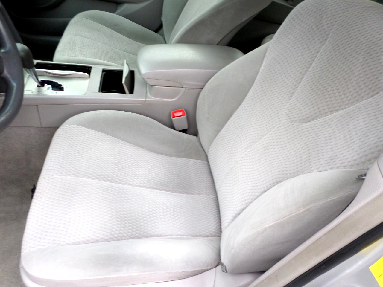 Toyota Camry LE 4D Sedan 2011