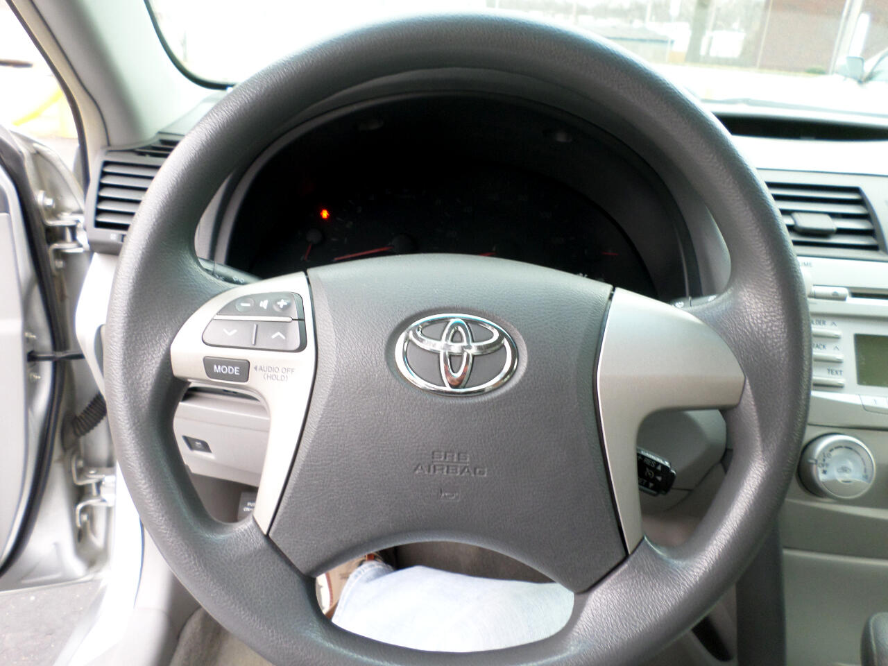 Toyota Camry LE 4D Sedan 2011