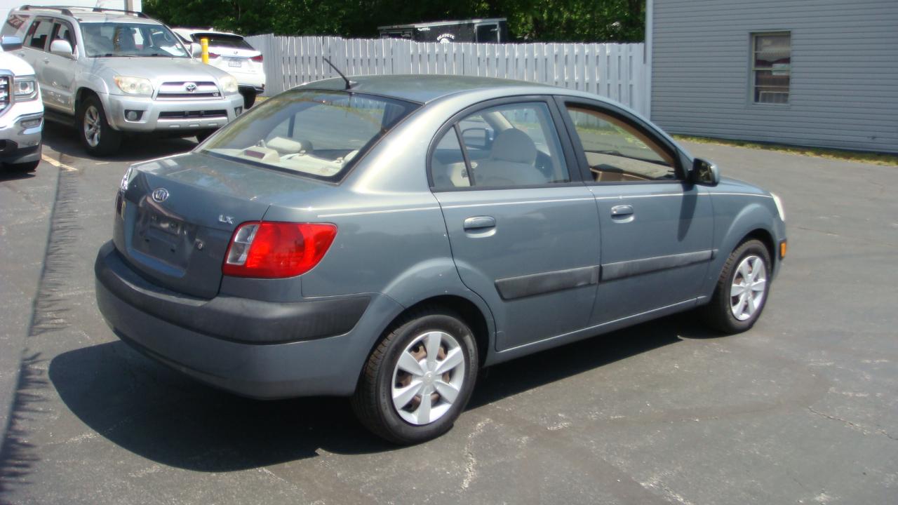 Kia Rio LX 2006