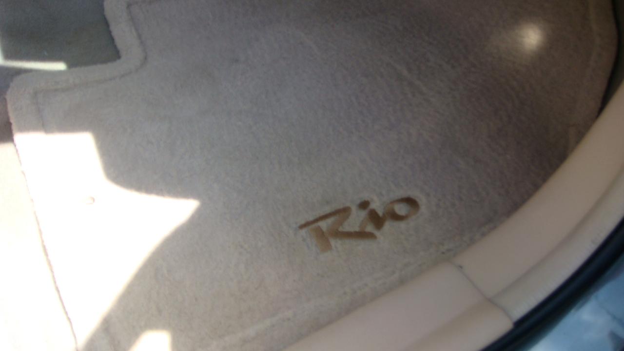 Kia Rio LX 2006