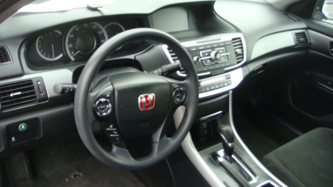 Honda Accord LX sedan 2013