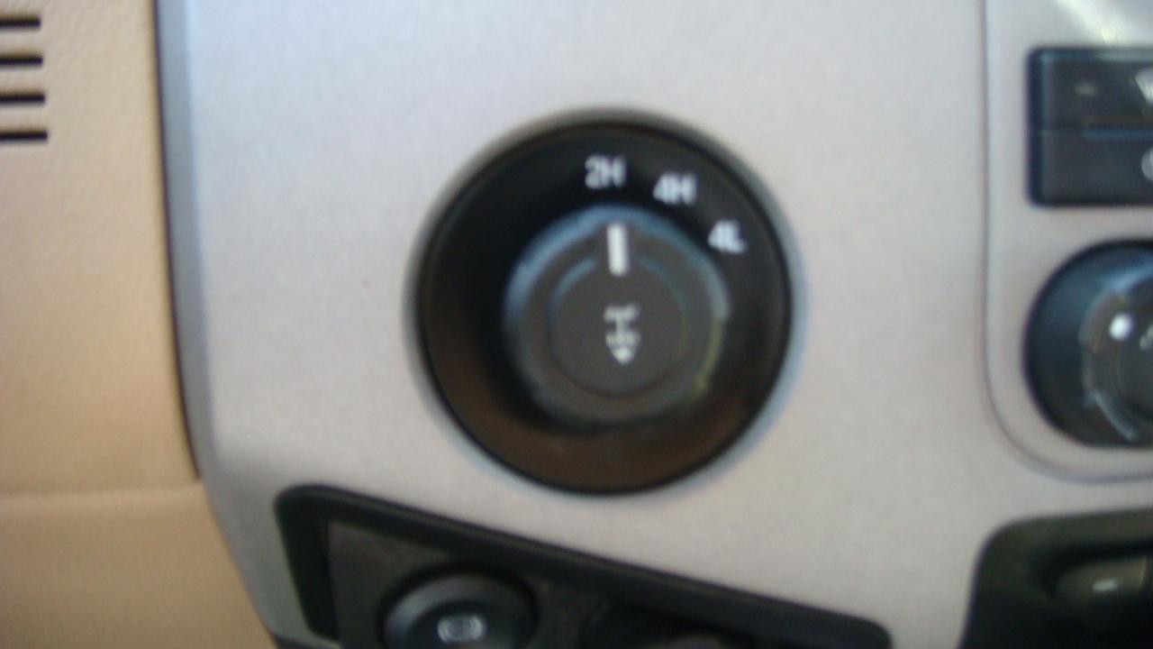 Ford F-350 SD XLT Crew Cab 4WD 2016